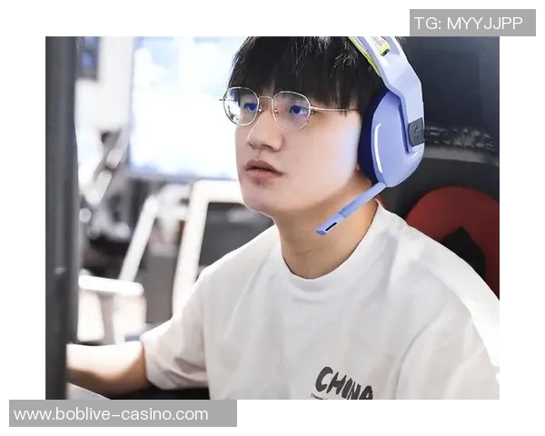 实时新闻青年赛积分榜更新TES战队以71分稳居第一名